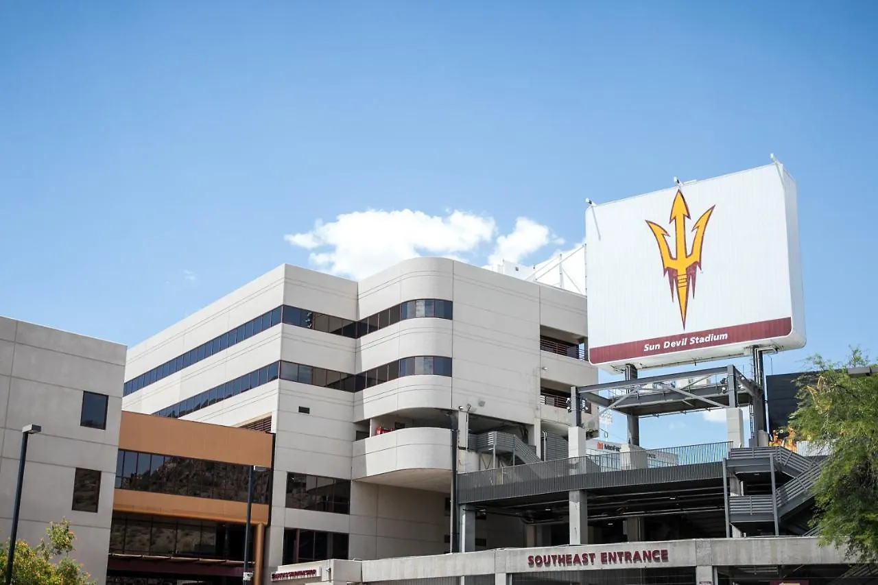 Holiday Inn Express & Suites Phoenix - Tempe By Ihg 3*,  Estados Unidos